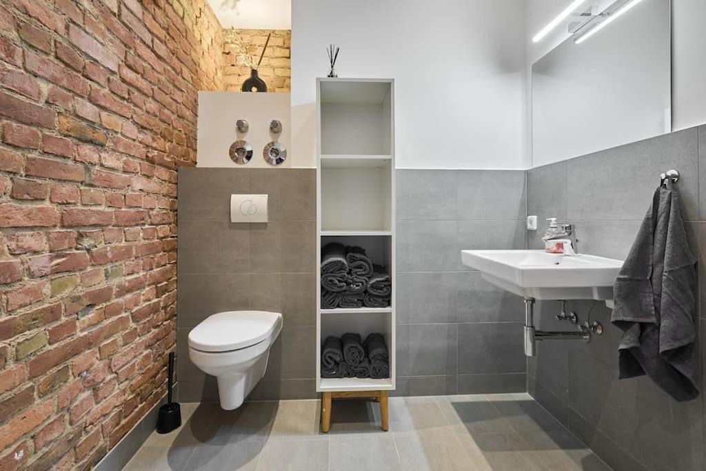 Central Apartment - Linienstrasse برلين المظهر الخارجي الصورة