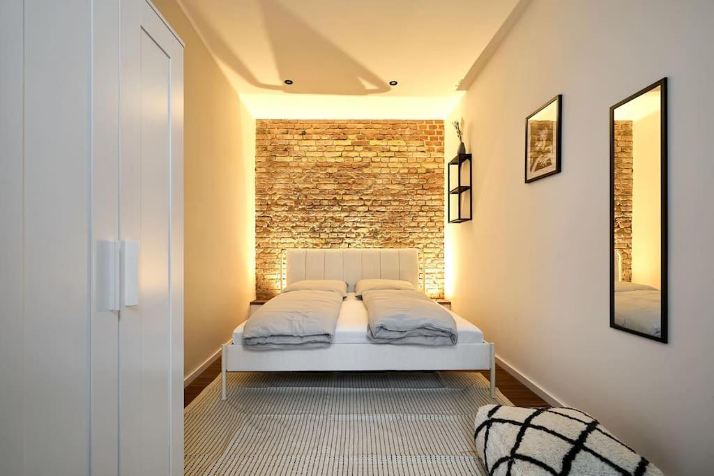 Central Apartment - Linienstrasse برلين المظهر الخارجي الصورة