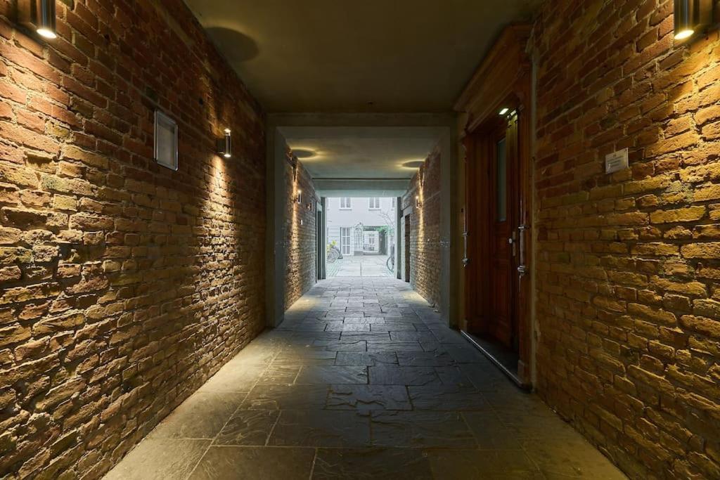 Central Apartment - Linienstrasse برلين المظهر الخارجي الصورة